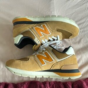 New Balance Sneakers